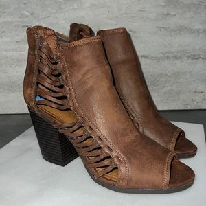 Rampage Booties